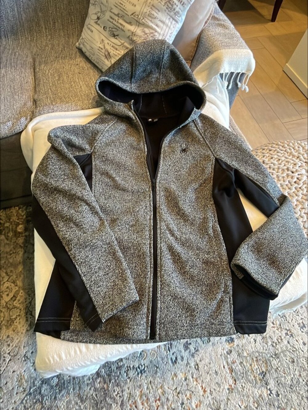 Spyder Men’s Full-Zip Hooded Jacket – Size M